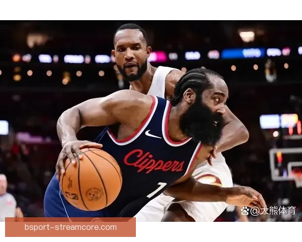 快船六胜二十一负仍不言弃 加兰与小卡重现骑士时期默契